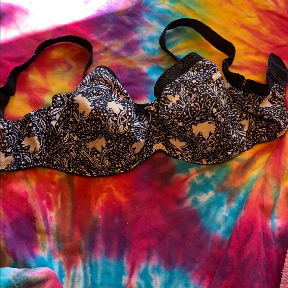 Freya underwire plunge balcony bra 36GG
